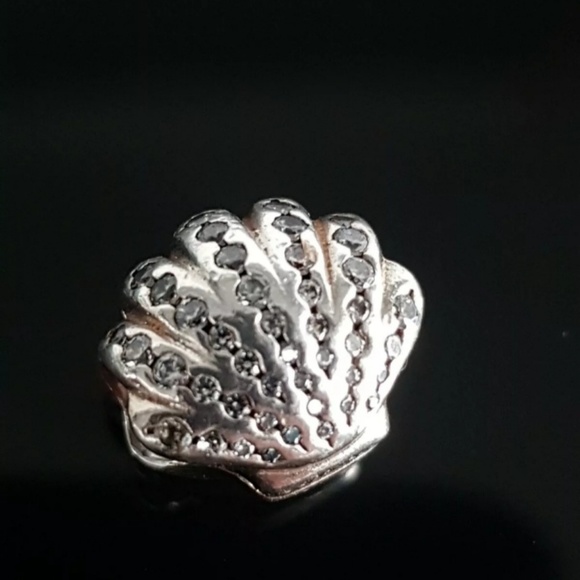 Pandora Ariel's Crystal seashell charm. - Picture 4 of 8